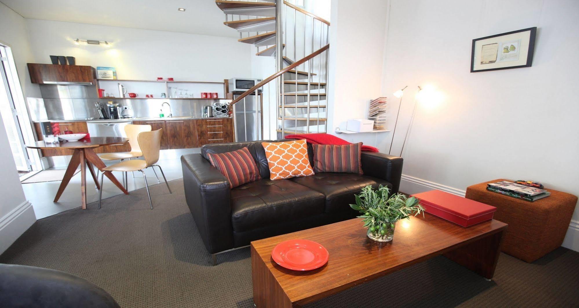 Twofourtwo Boutique Apartments Launceston Luaran gambar