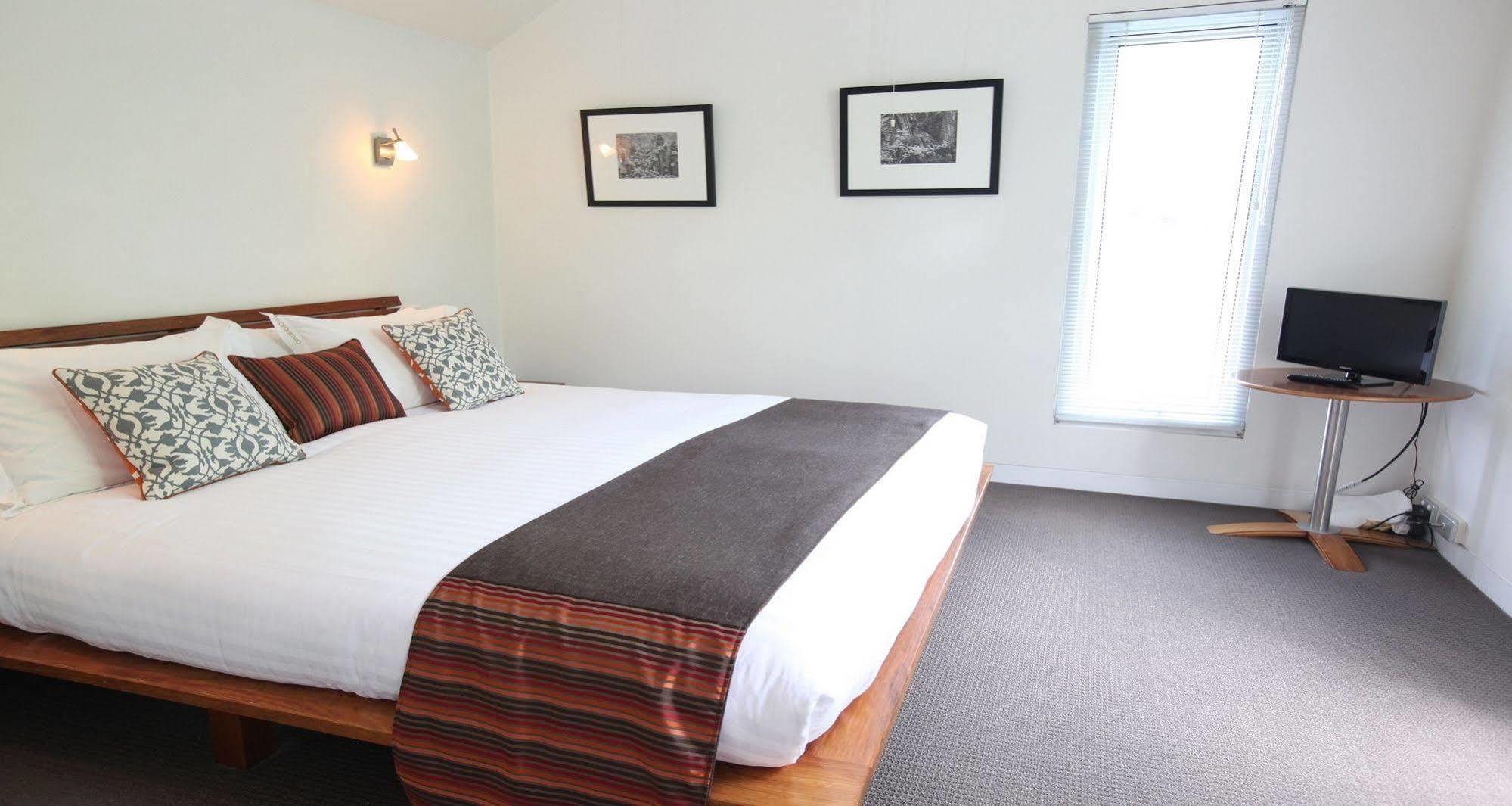 Twofourtwo Boutique Apartments Launceston Luaran gambar