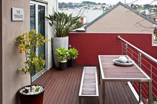 Twofourtwo Boutique Apartments Launceston Luaran gambar
